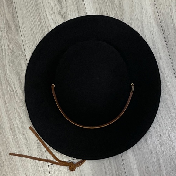 NWT black felt wide brim boho glam Brixton hat with brown suede drawstring tie. main image 12